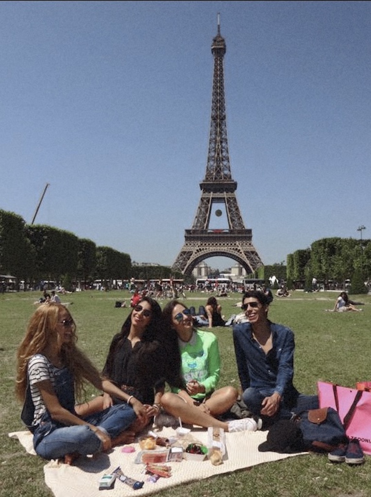 Picnic at the Eiffel Tower 