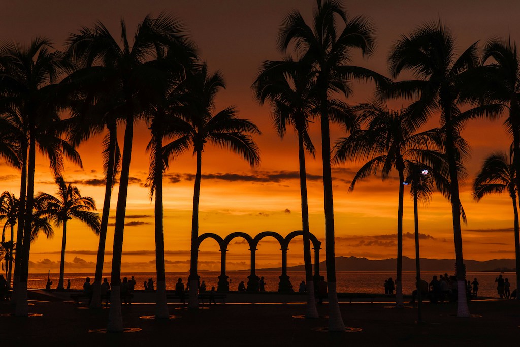 Sunset at El Malecón is one of the top things to in Puerto Vallarta